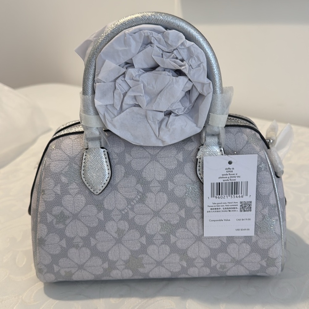 🎉HP🎉♠️Kate spade Spade Flower Star Toss Small Dolly Duffle Crossbody - Picture 6 of 15